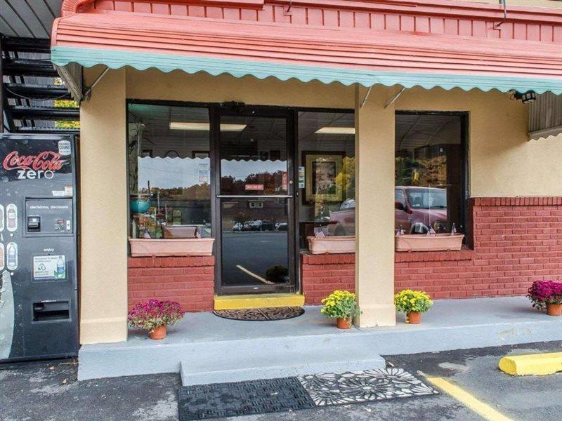 Econo Lodge Frackville Ngoại thất bức ảnh
